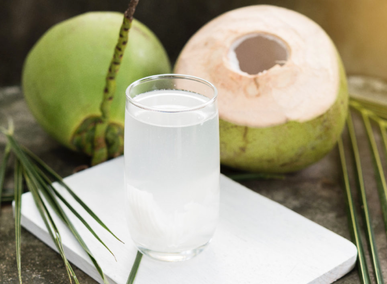 coconut water .png