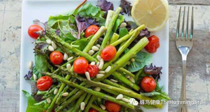 烤芦笋色拉